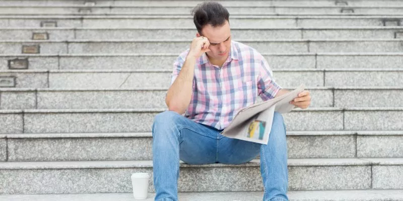 hombre-leyendo-periodico(freepik)